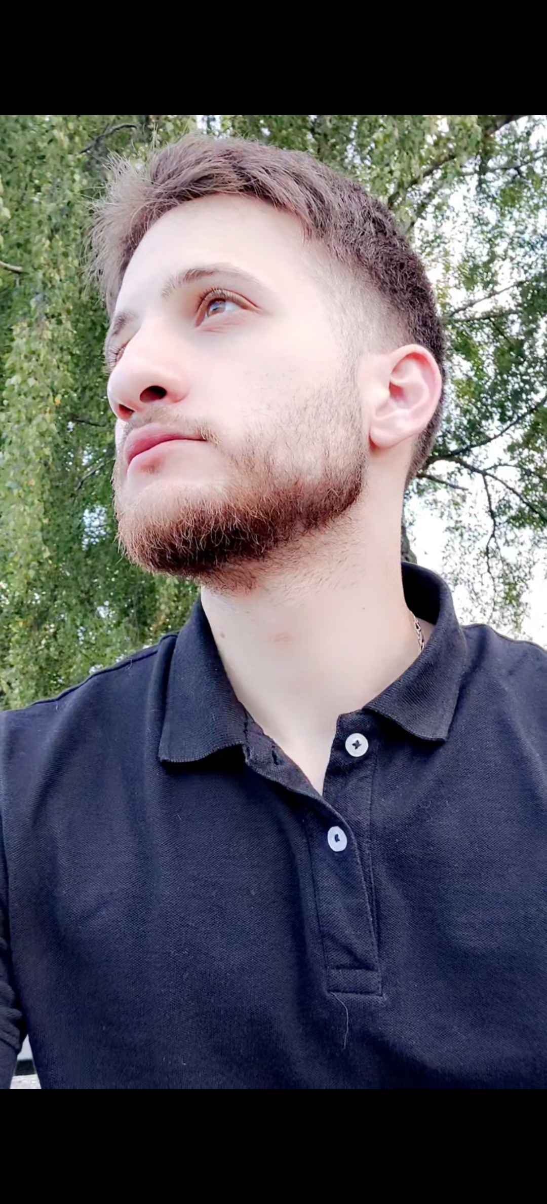 Profil de Khan